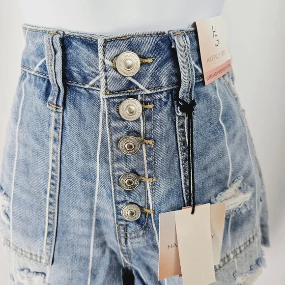 Happily Grey Super High Rise Distressed Striped Denim Shorts Size 1/25 NWT - Picture 6 of 14